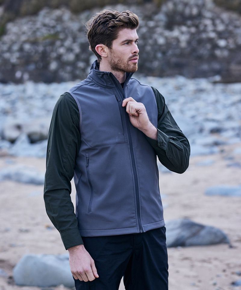 CR313_LS00_2024 Craghoppers Expert Basecamp softshell vest - Image 1