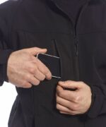 Portwest Men's Oregon softshell jacket - Image 3