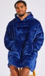 Oversized Hooded Blanket - Image 7